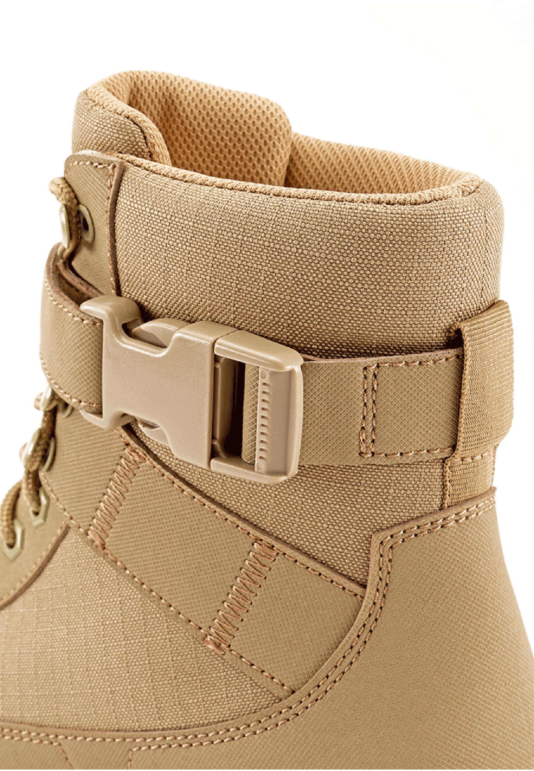 Brandit Schnürstiefelette in Beige