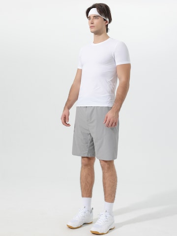 YOUTHUP Funktionsshirt 'Lichtschein'‌‌‌‌‌‌‌‌‌ in Weiß