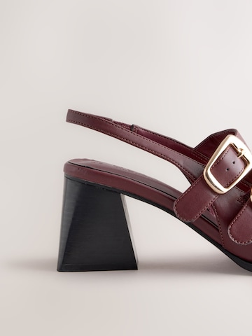 Next - Zapatos destalonado 'Forever Comfort' en rojo