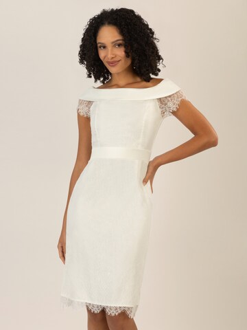 APART Kleid in Weiß: Vorderseite