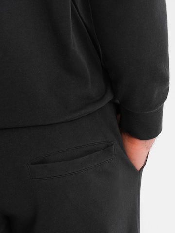 Ombre Loungewear in Black