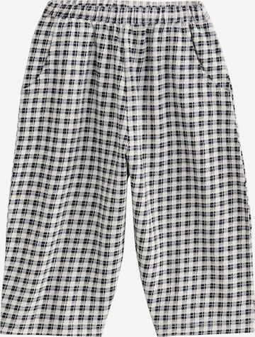 Next Regular Housut värissä musta: etupuoli