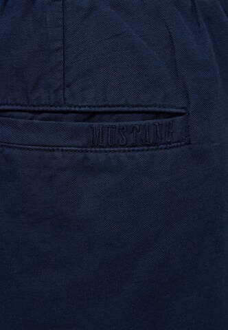 MUSTANG Tapered Hose 'Style Milano' in Blau