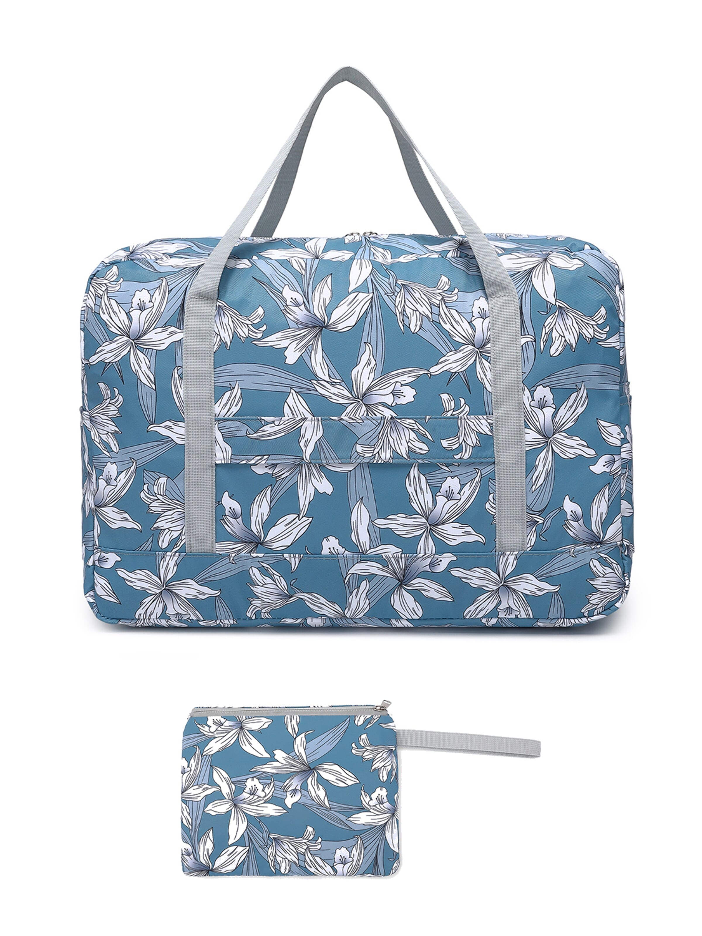 Kono Travel Bag in Blue: front