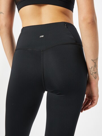 Skinny Pantaloni sportivi 'JADE' di Marika in nero