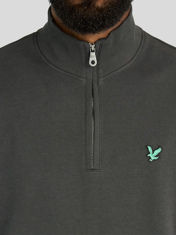 Pull-over Lyle & Scott en gris