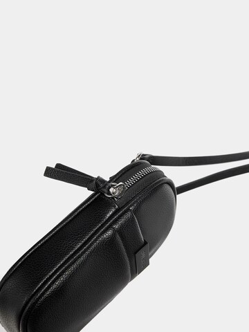 Pull&Bear Crossbody Bag in Black