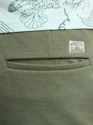 Petrol Industries - regular Pantalón chino en verde