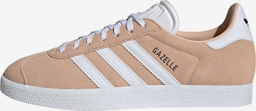 Sneaker bassa 'Gazelle' di ADIDAS ORIGINALS in beige: frontale
