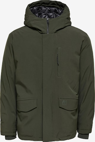 SELECTED HOMME Weatherproof jacket 'Piet' in Green: front