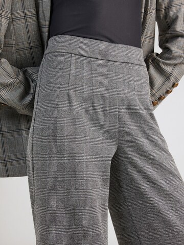 Marks & Spencer Wide leg Pants in Grey