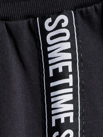 SOMETIME SOON Loosefit Bukser i sort