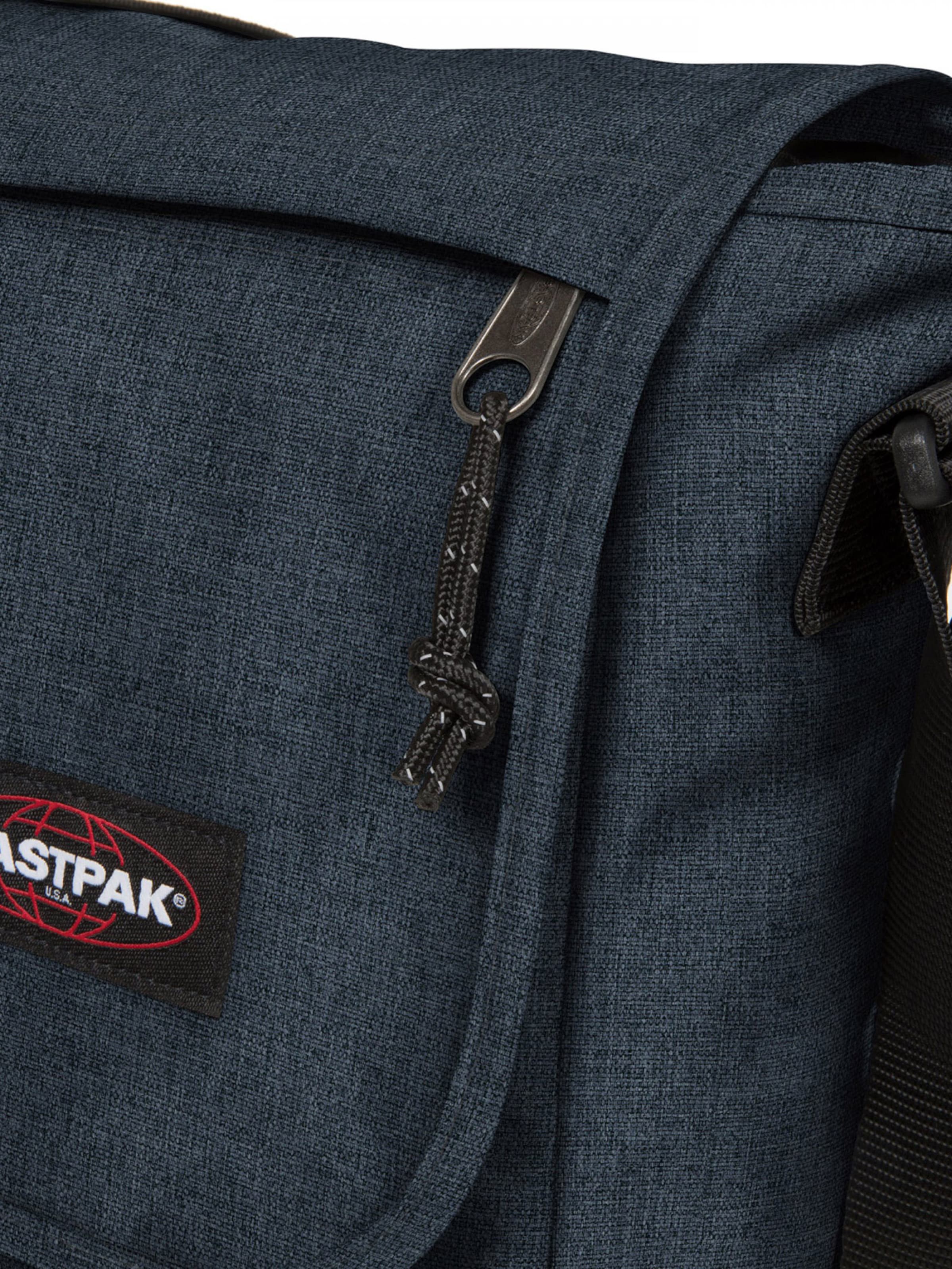 EASTPAK Messenger in Blue