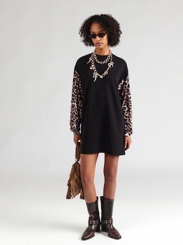 ABOUT YOU Ruha 'Dakota' - fekete