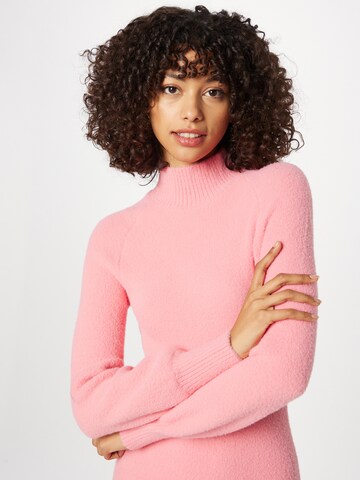 Rochie tricotat 'BRIGITTE' de la GUESS pe roz