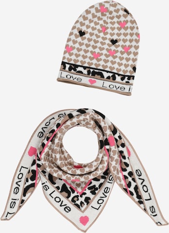 Zwillingsherz Beanie 'Love Is Love' in Beige: front