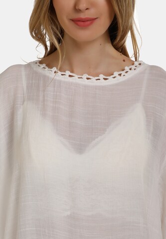 Usha Shirt in White