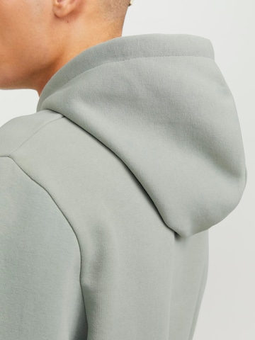 JACK & JONES Sweatshirt in Groen