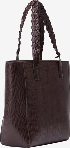 Usha Shopper in Brown