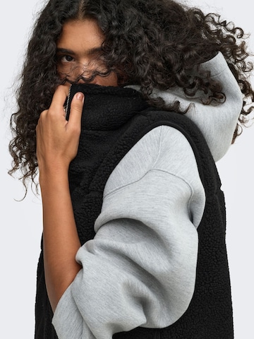 ONLY - Chaleco 'ONLBaby' en negro