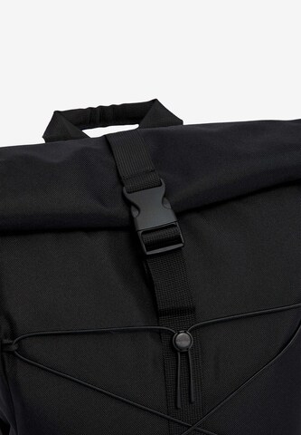 SNOCKS Backpack in Black