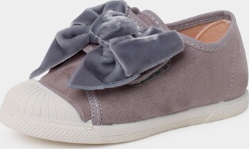 Sneaker di Pisamonas in grigio: frontale