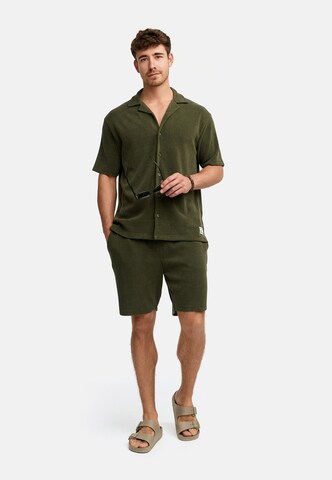 INDICODE JEANS Leisure suit ' Zandro ' in Green