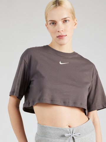 Nike Sportswear T-Shirt in Grau: predná strana