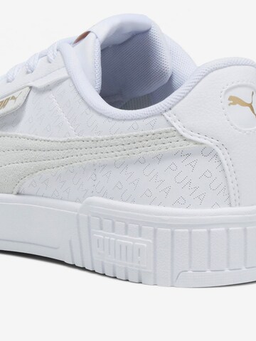 PUMA حذاء رياضي بلا رقبة 'Carina 2.0' بلون أبيض