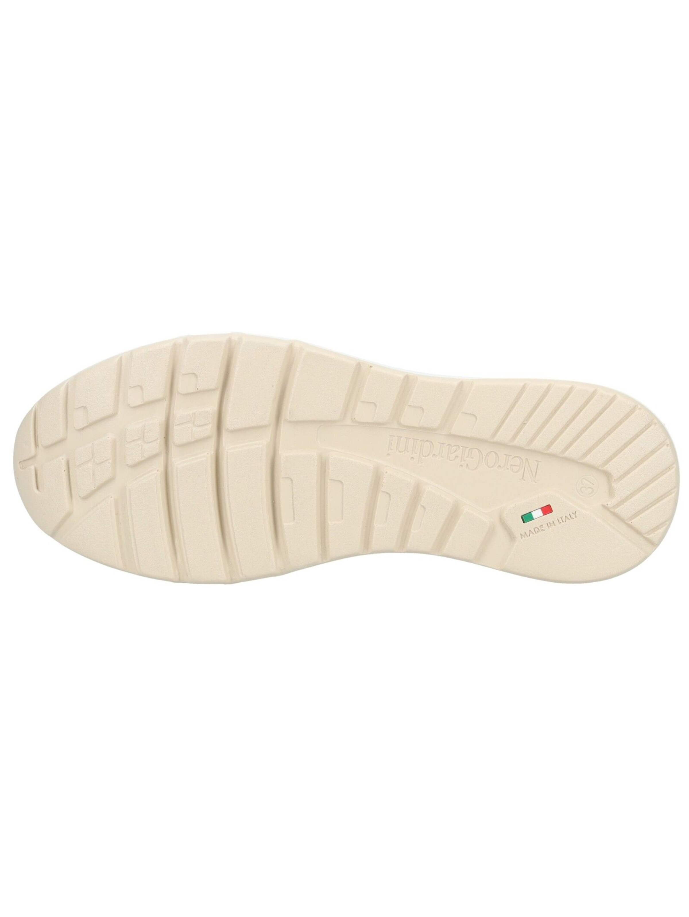 Baskets basses Nero Giardini en beige