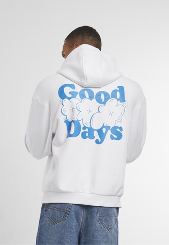 MT Upscale Sweatshirt 'Good Days' in White: front
