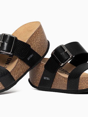 Bayton Sandal 'NEWCASTLE' in Black