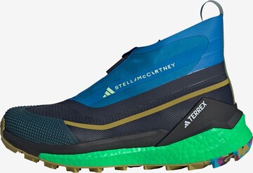 ADIDAS BY STELLA MCCARTNEY Sportschuh 'STELLA MCCARTNEY X TERREX FREE HIKER' in Blau: predná strana