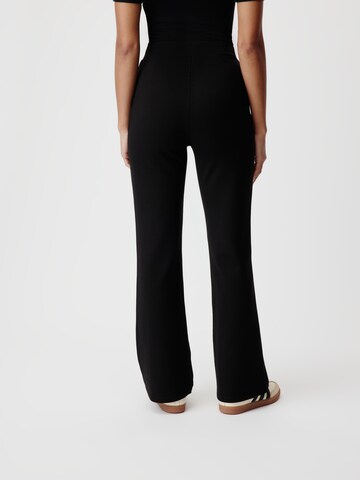 évasé Pantalon 'Enie' LeGer by Lena Gercke en noir