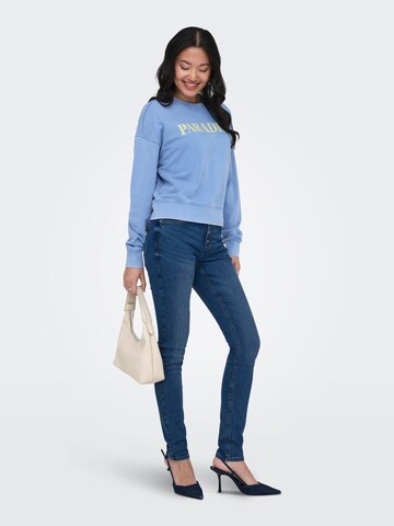 ONLY Sweatshirt 'tabba' in Blauw