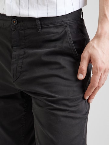 Coupe slim Pantalon chino BOSS en noir