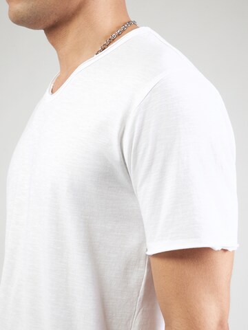 Dstrezzed Μπλουζάκι 'The Stewart' σε λευκό