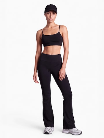 V!BE STUD!OS Top in Zwart