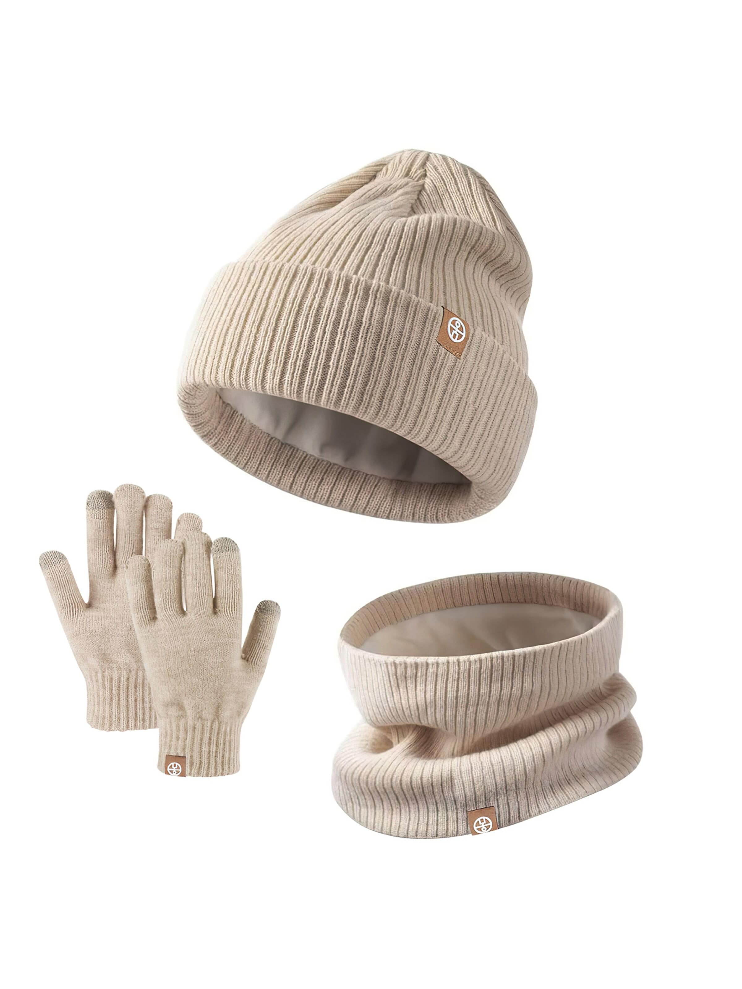 Magicshe Beanie in White: front