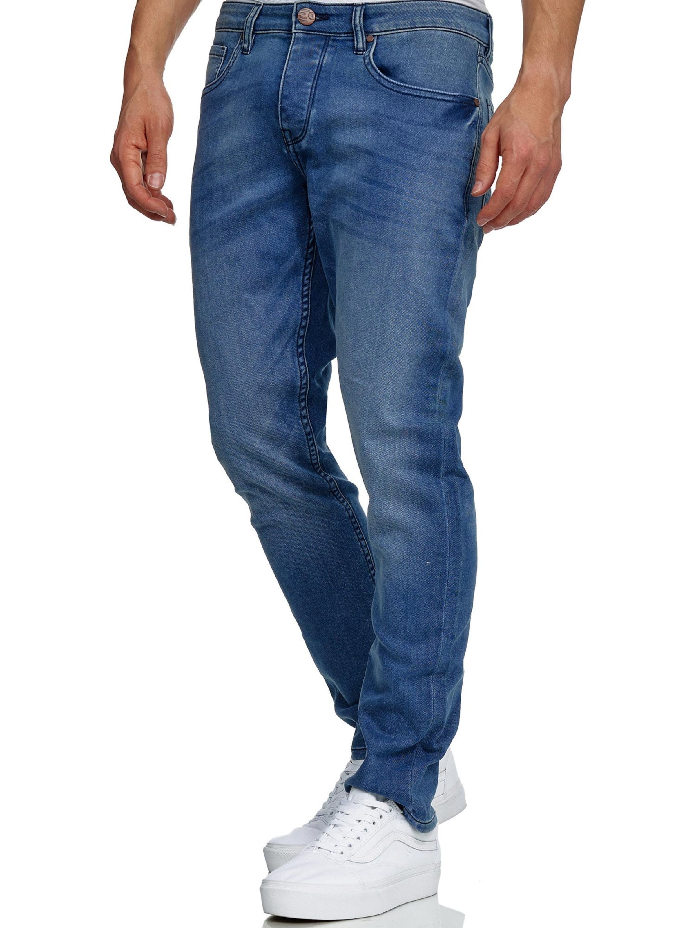 Tazzio Regular Jeans 'A106' in Blau: Vorderseite