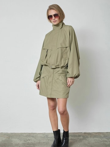 Giacca di mezza stagione ' AloraCC ' di co'couture in verde