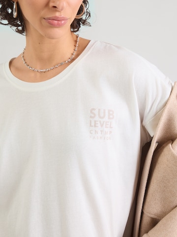 Sublevel T-shirt i vit
