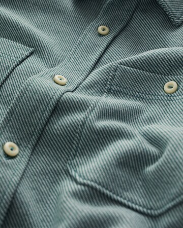 WE Fashion Regular fit Button Up Shirt in Green