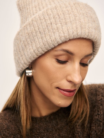 Bonnet Kamila Šikl en beige