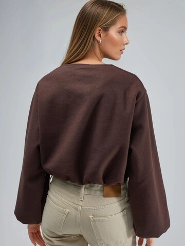 Busem Between-Season Jacket in Brown