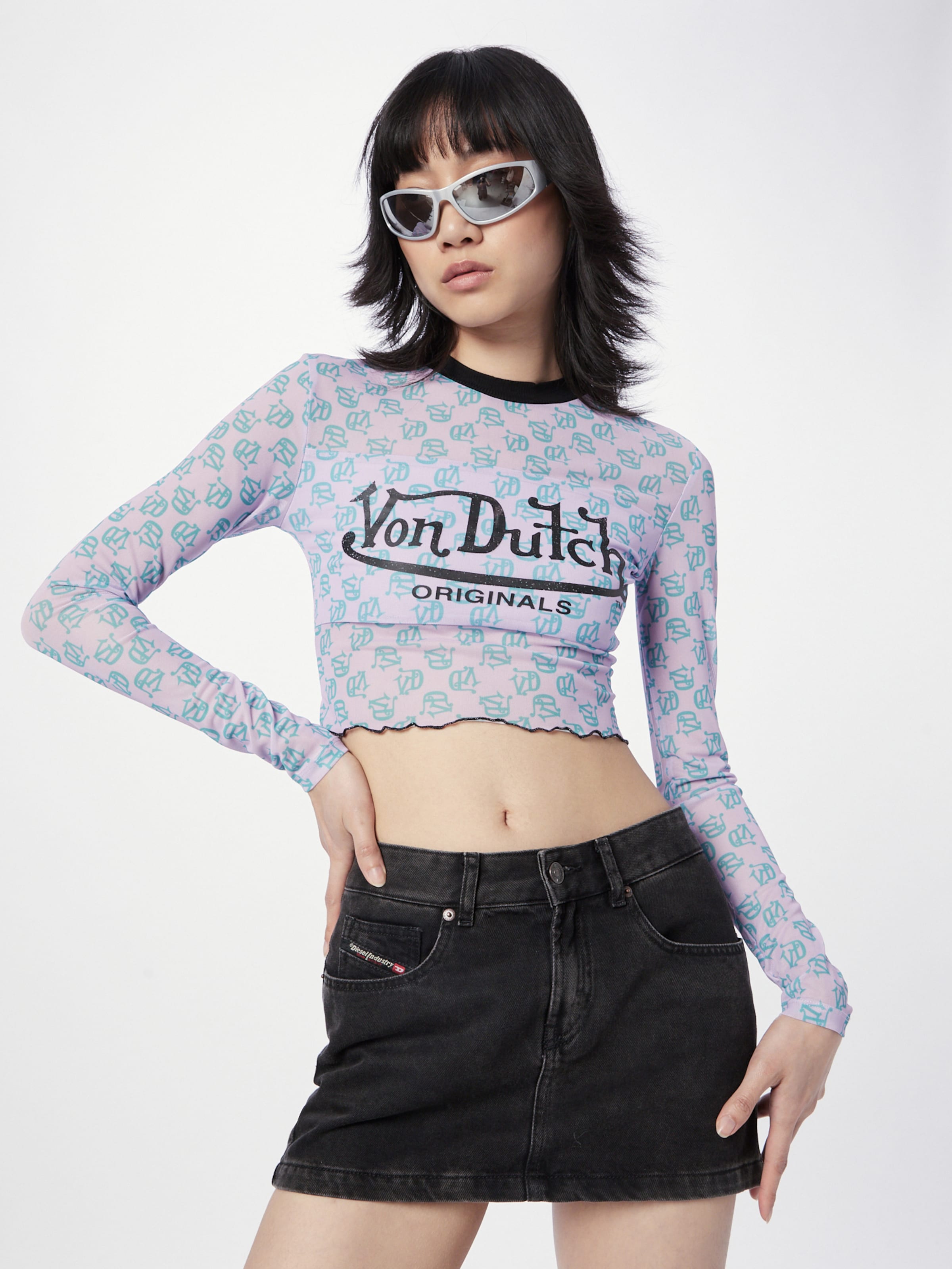 Dutch clothing top stores online