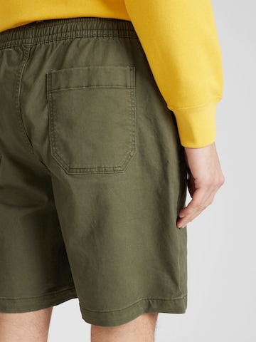 GAP - Loosefit Calças 'ESSENTIAL' em verde