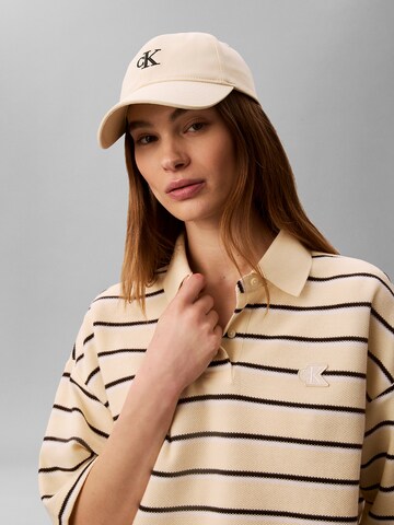 T-shirt Calvin Klein Jeans en beige