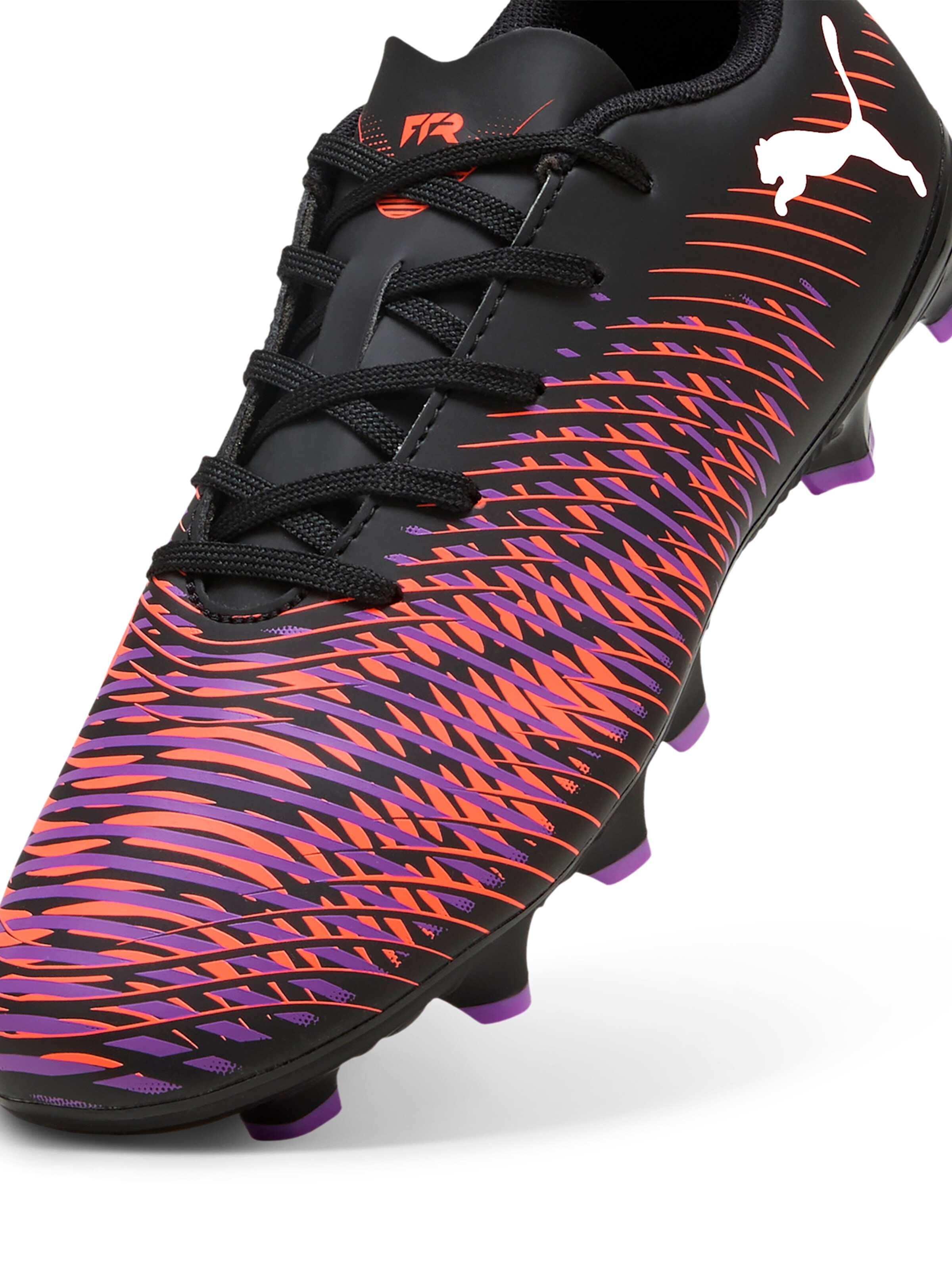 Scarpa sportiva 'Future 8 Play' di PUMA in nero