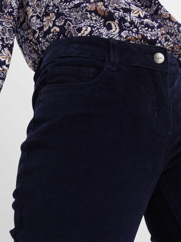Regular Pantalon bonprix en bleu